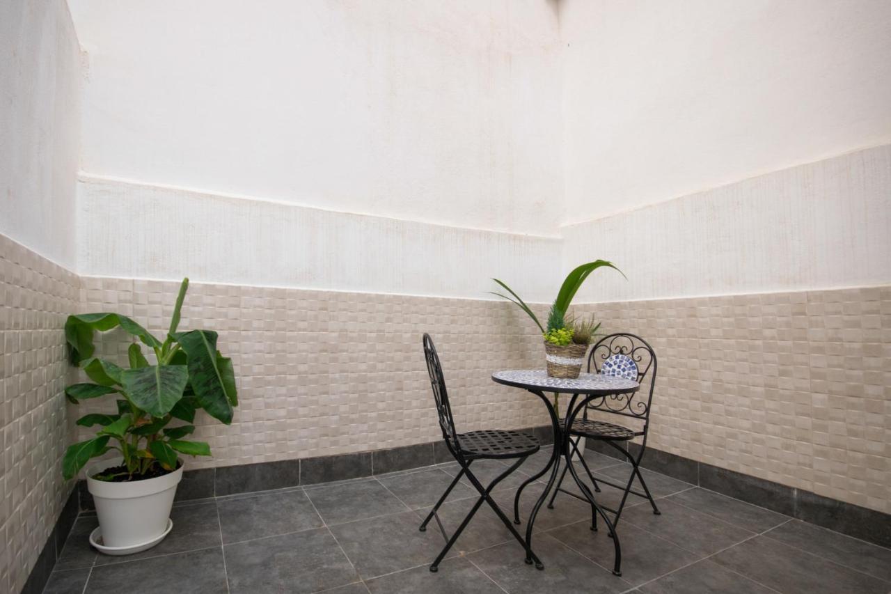 Apartahotel Casa Batito Оспиталет де Лобрегат Екстериор снимка