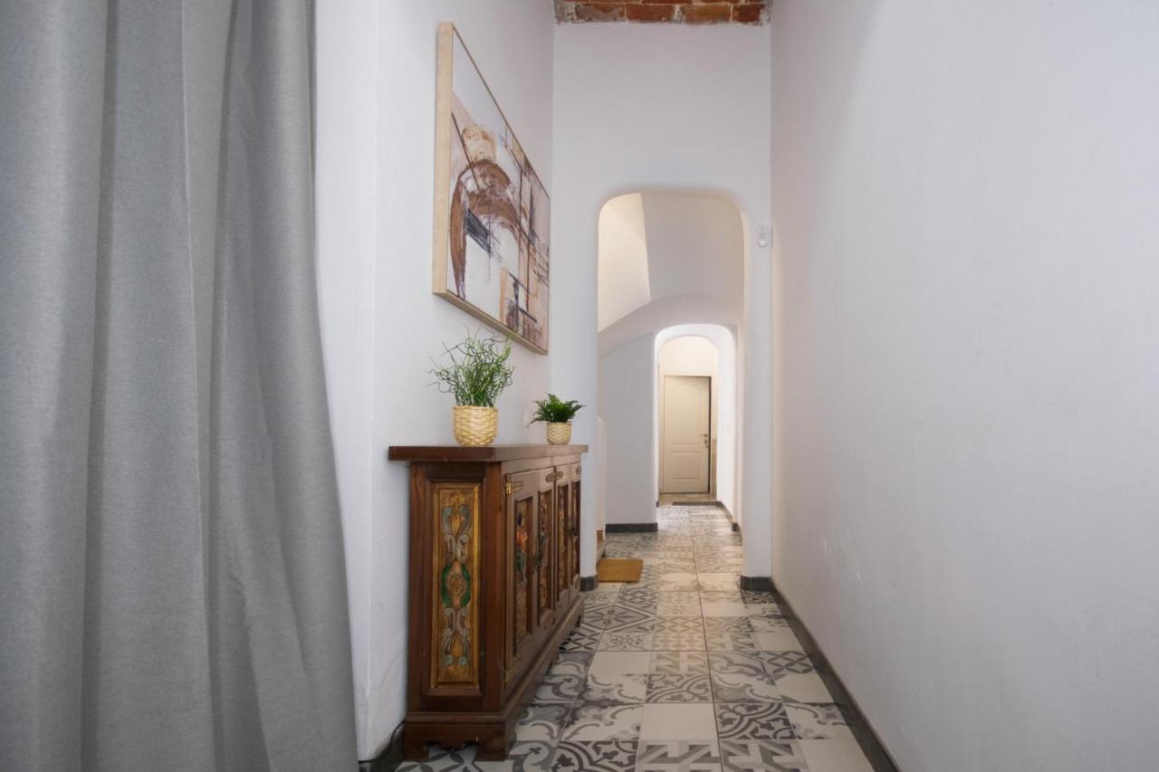 Apartahotel Casa Batito Оспиталет де Лобрегат Екстериор снимка