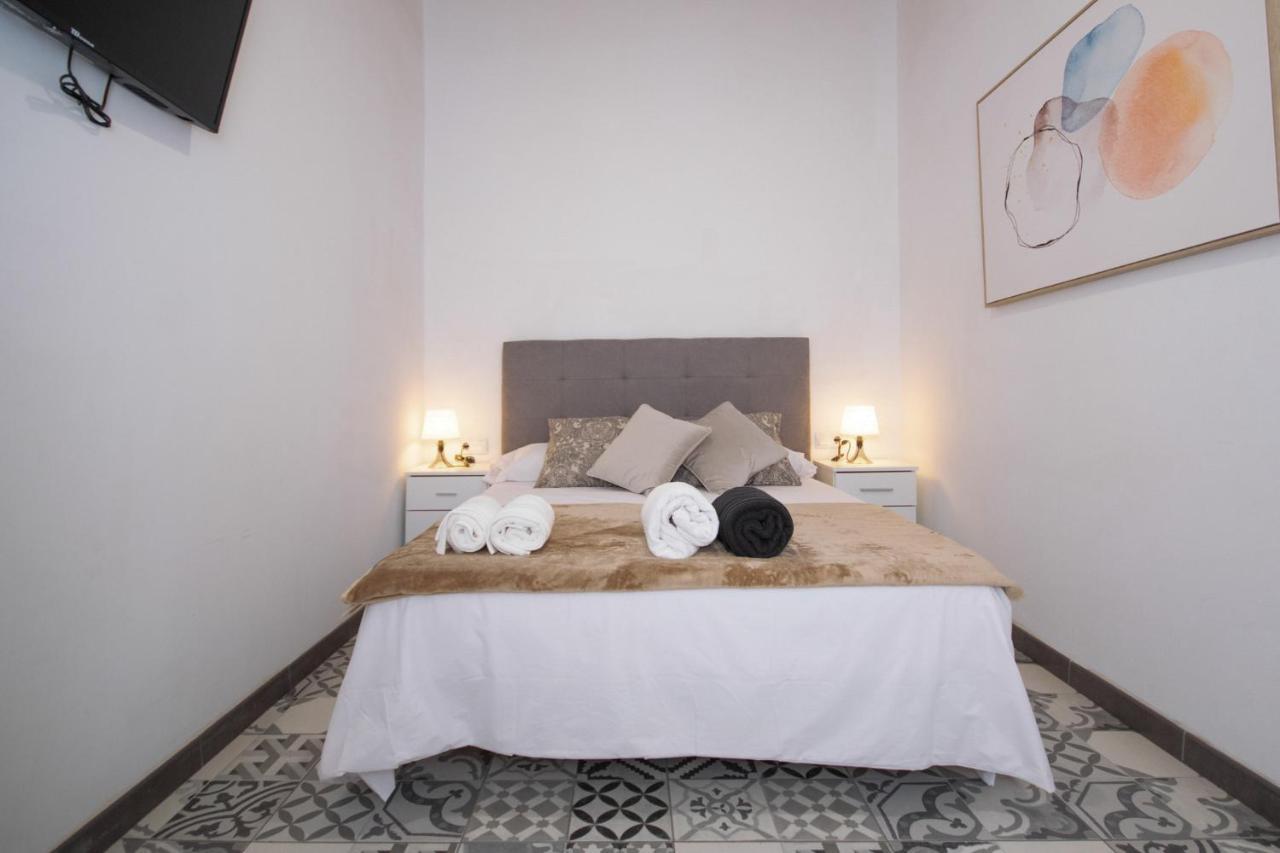 Apartahotel Casa Batito Оспиталет де Лобрегат Екстериор снимка