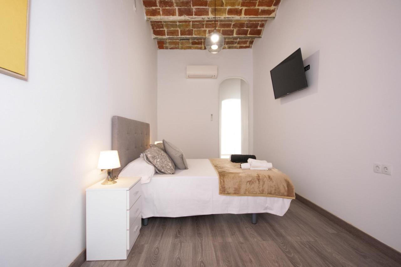 Apartahotel Casa Batito Оспиталет де Лобрегат Екстериор снимка